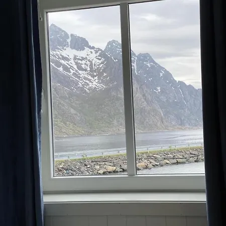 Fast Hotel Henningsvær