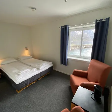 Fast Hotel Henningsvær